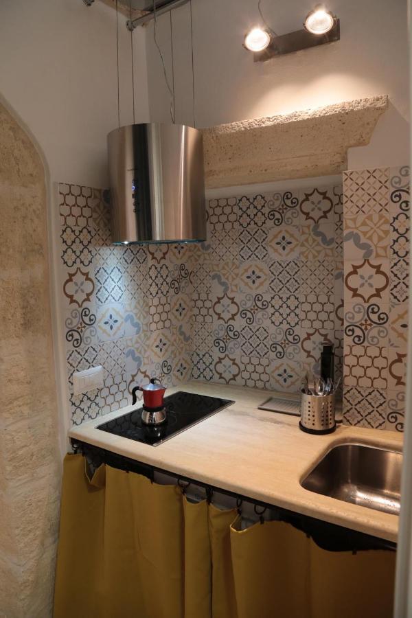 Chianca D L'Ora - White Stone Suite Ostuni Bagian luar foto