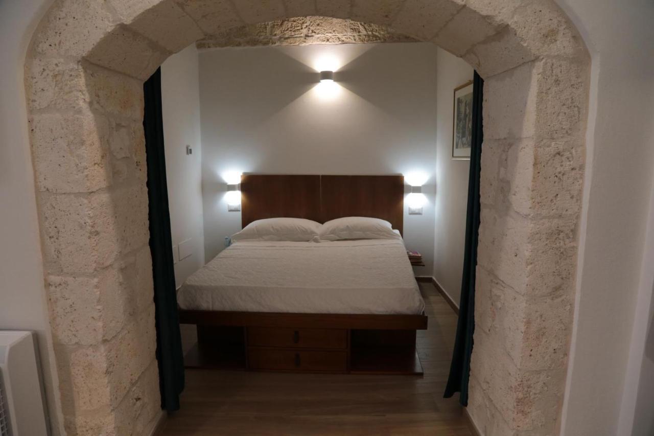 Chianca D L'Ora - White Stone Suite Ostuni Bagian luar foto