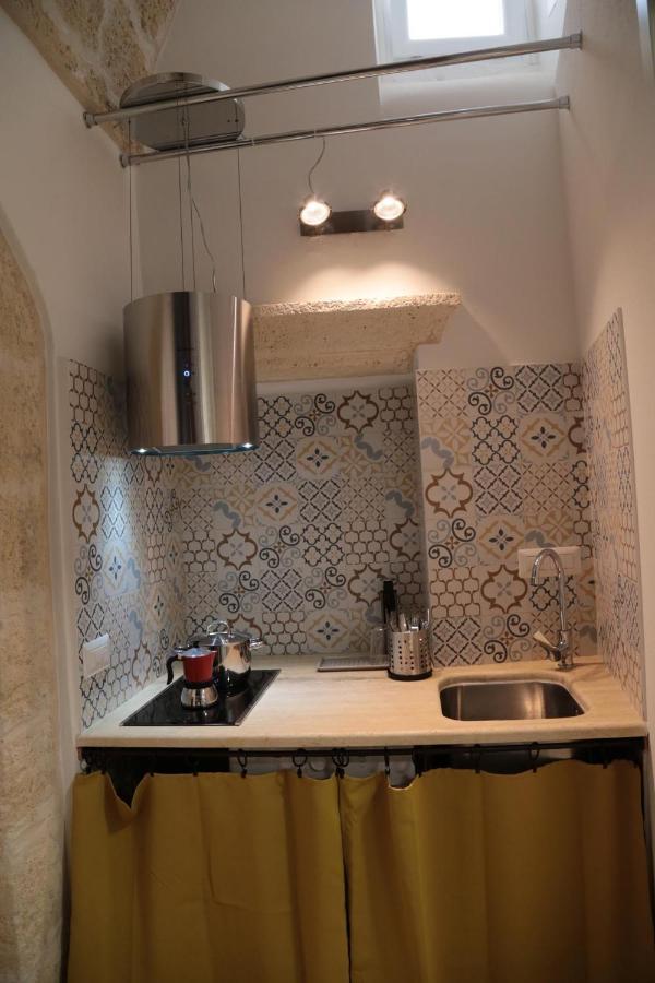 Chianca D L'Ora - White Stone Suite Ostuni Bagian luar foto